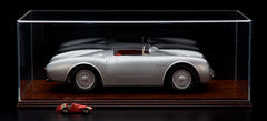 Porsche 550 Spyder 1955 by R.A.E. 1:8 Scale