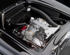 Chevrolet Corvette Convertible 1957 engine detail